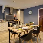 Riverville Apartman